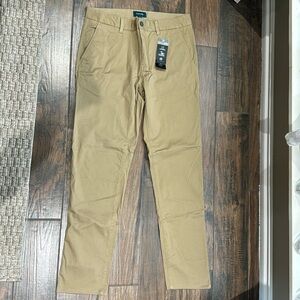 Dockers Men's Khaki Chinos